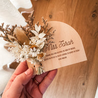 Personalised Etched Arch Fridge Magnet - Daisy Bouquet