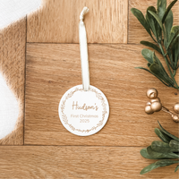 Classic Christmas Ceramic Decoration - Circle - Wreath Gold