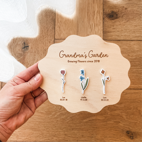 Personalised Flower Garden Wave Plaque with Fridge Magnet + Stand