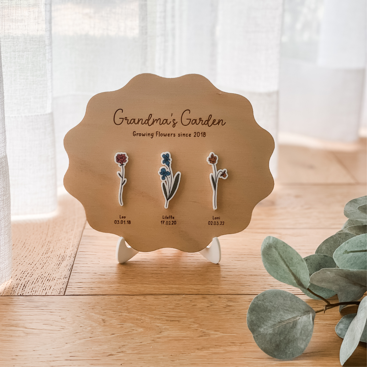 Personalised Flower Garden Wave Plaque with Fridge Magnet + Stand