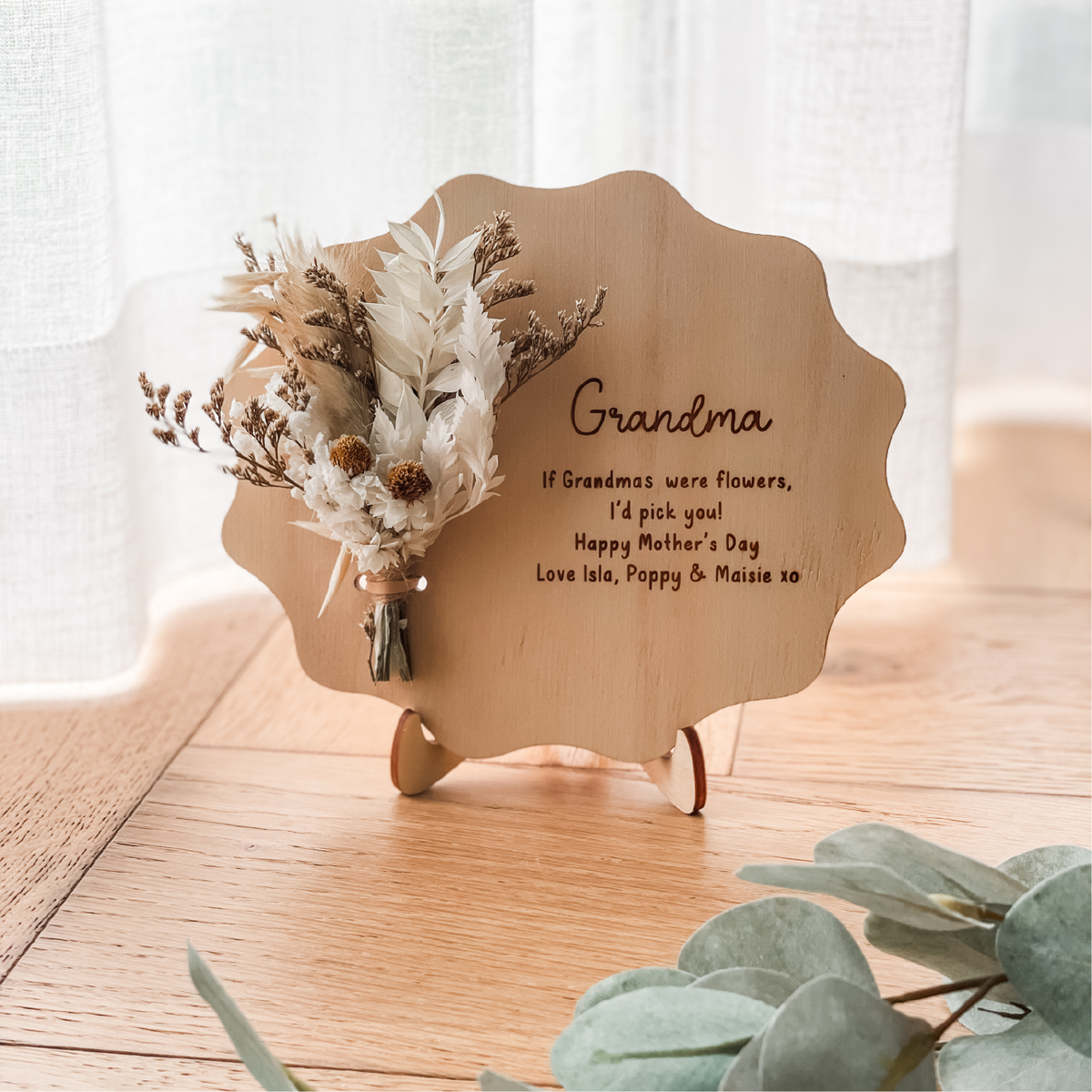 Personalised Etched Wave Plaque with Fridge Magnet + Stand - Daisy Bouquet