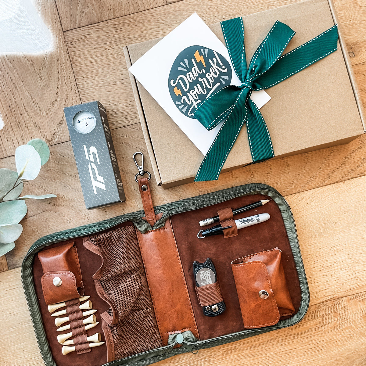Signature personalised golf gift set for Dad – Father's Day gift bundle