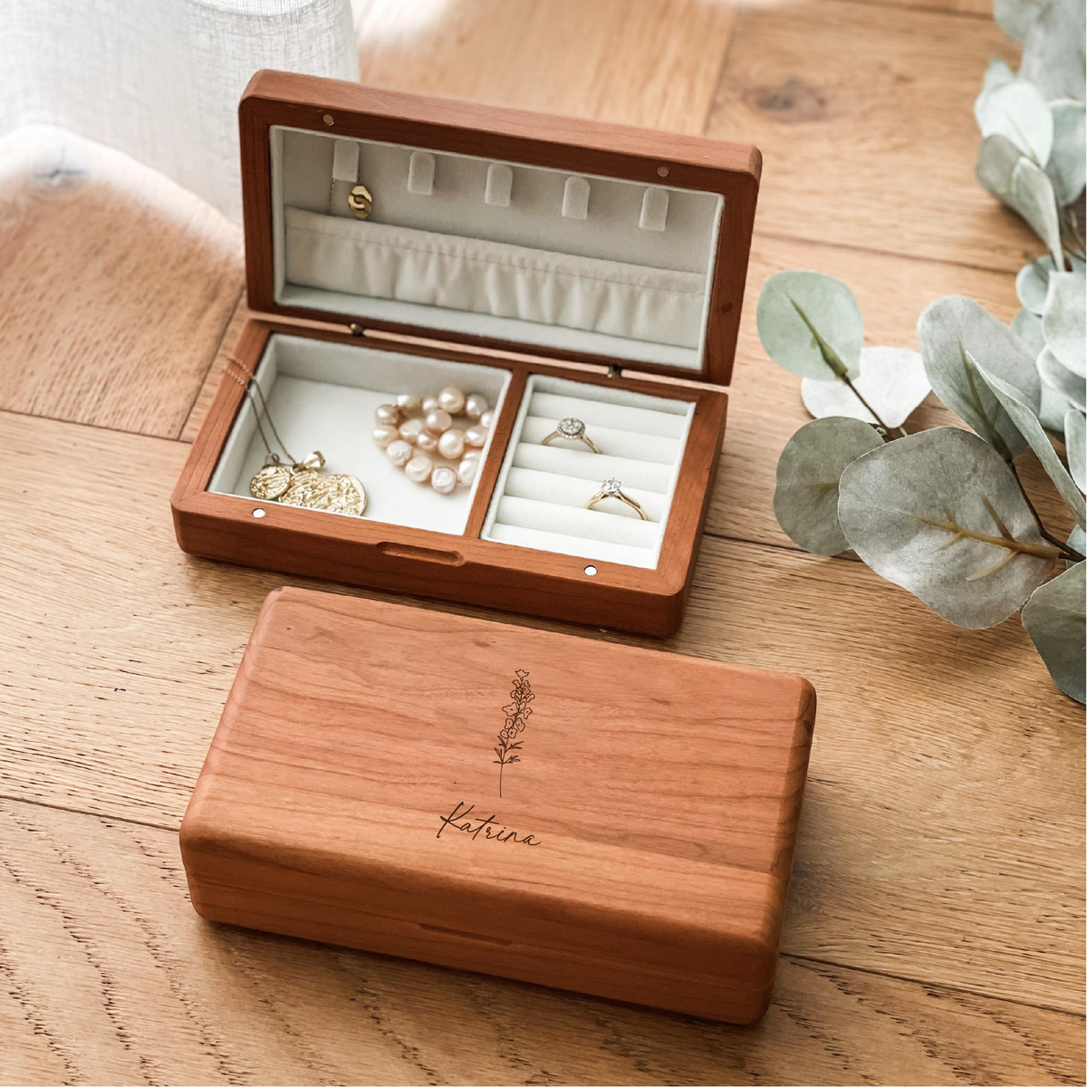 Personalised Wooden Jewellery Box - Birth Blossoms - Etched