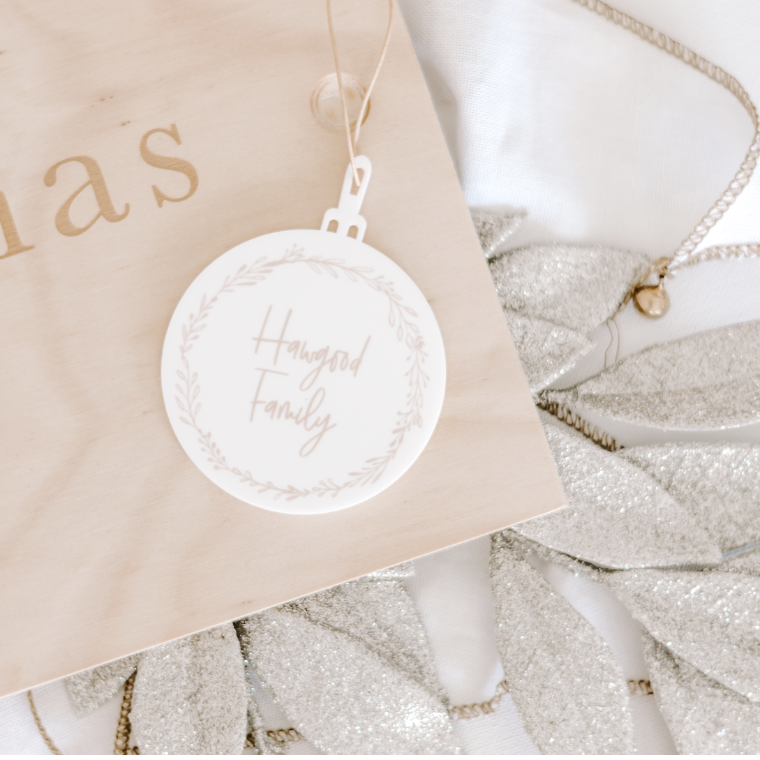 White Acrylic Christmas Baubles - Wreath