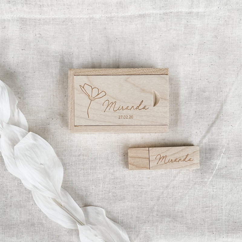 Etched USB - Maple Wood